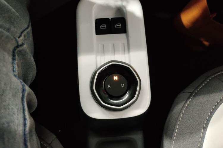 Used Geely Galaxy Panda 2025 210km Panda Kart Gear Lever