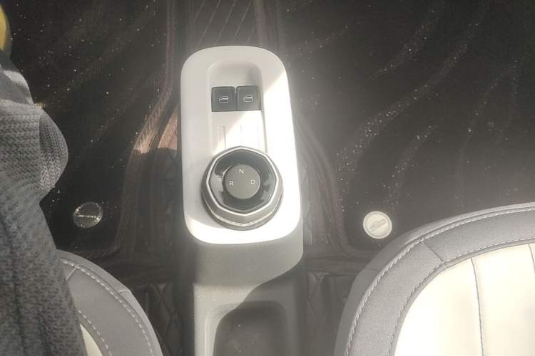 Used Geely Galaxy Panda 2025 210km Panda Kart Gear Lever