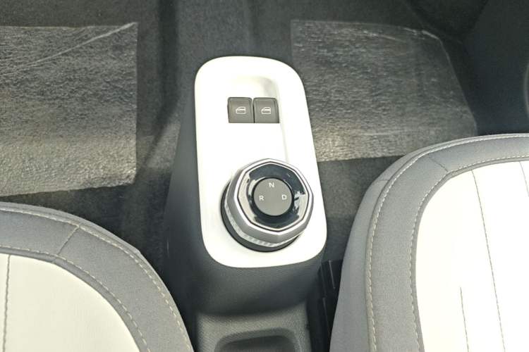 Used Geely Galaxy Panda 2025 210km Panda Kart Gear Lever