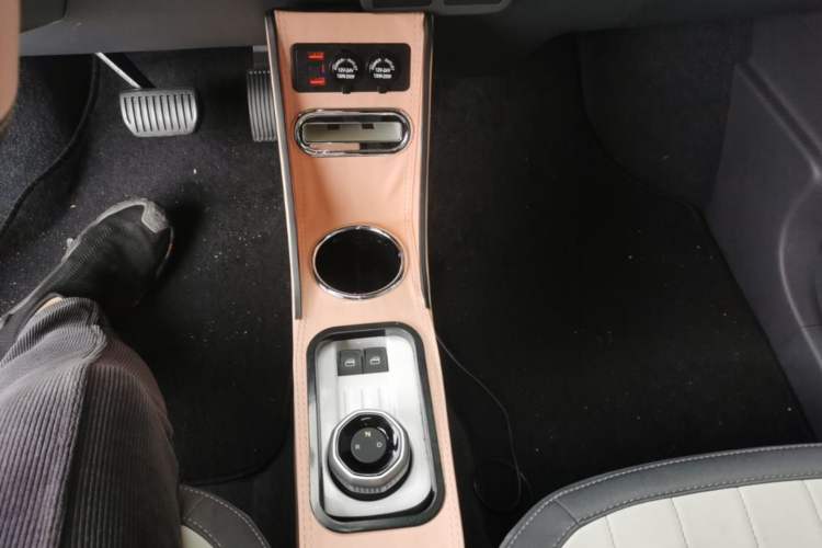 Used Geely Galaxy Panda 2025 210km Panda Kart Gear Lever