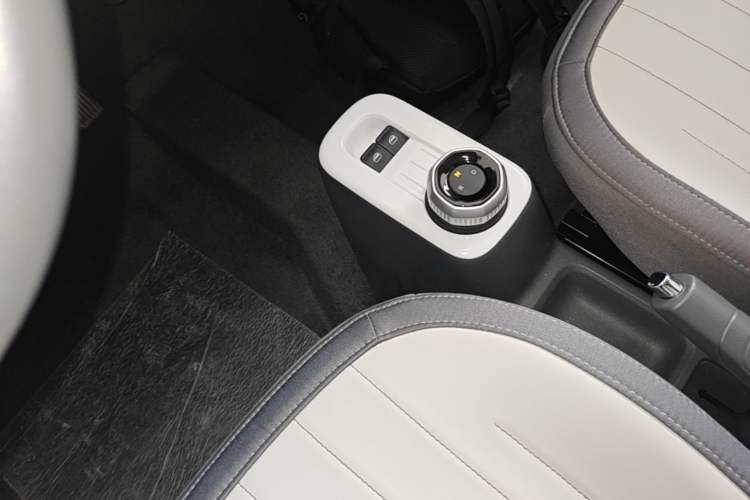 Used Geely Galaxy Panda 2025 210km Panda Kart Gear Lever