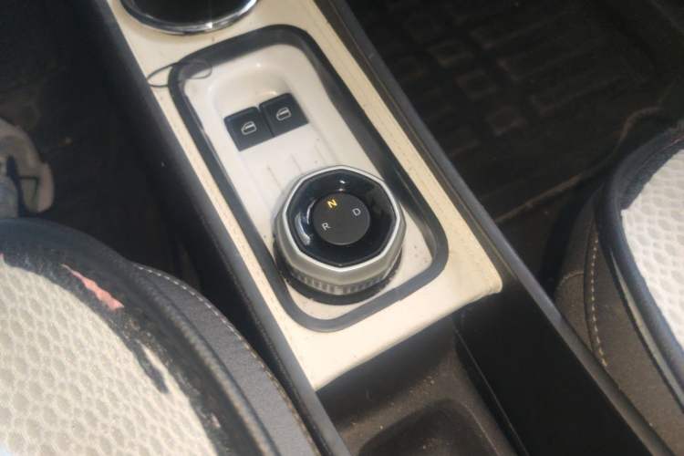 Used Geely Galaxy Panda 2025 210km Panda Kart Gear Lever