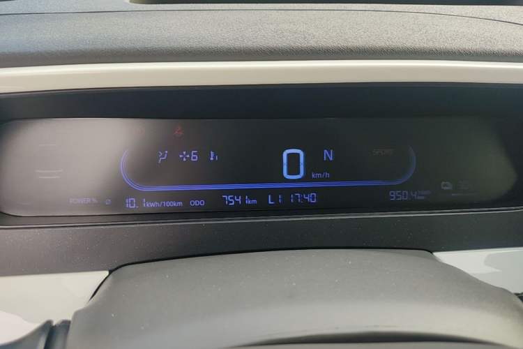Used Geely Galaxy Panda 2025 210km Panda Kart Instrument Cluster