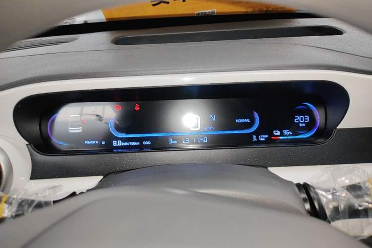 Used Geely Galaxy Panda 2025 210km Panda Kart Instrument Cluster