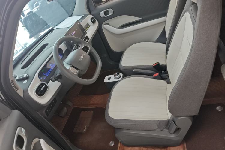 Used Geely Galaxy Panda 2025 210km Panda Kart Interior 2