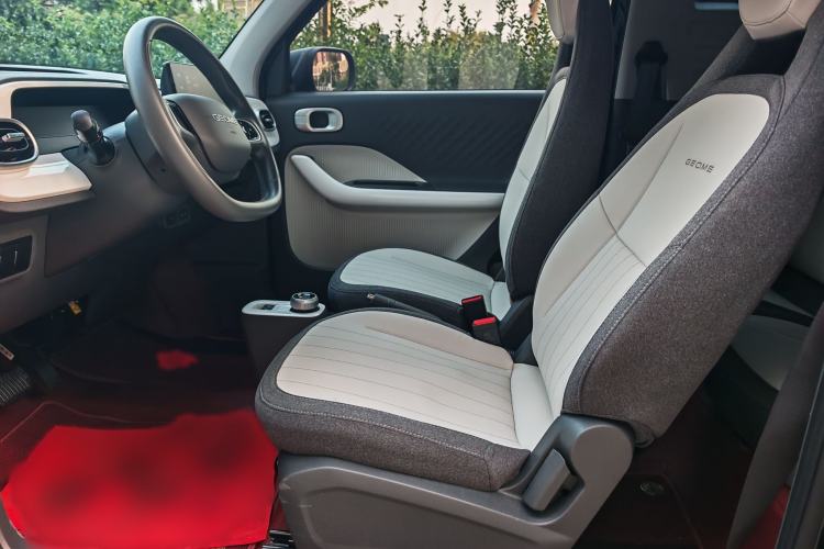 Used Geely Galaxy Panda 2025 210km Panda Kart Interior 2