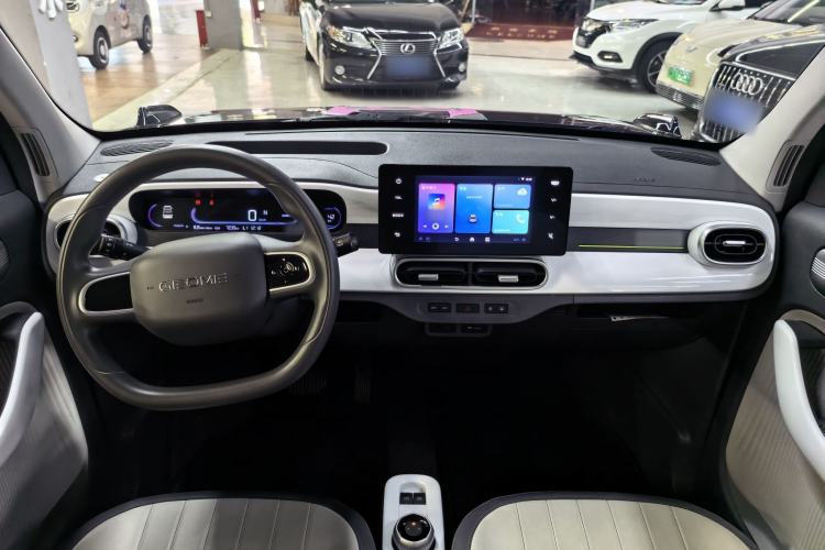 Used Geely Galaxy Panda 2025 210km Panda Kart Interior 4