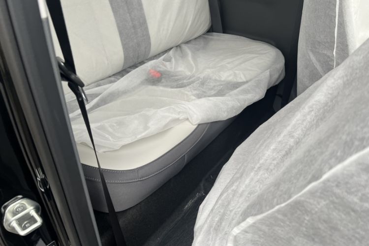 Used Geely Galaxy Panda 2025 210km Panda Kart Interior 6