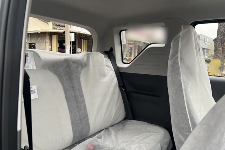 Used Geely Galaxy Panda 2025 210km Panda Kart Interior 7