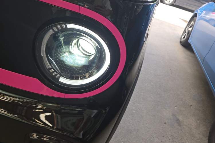 Used Geely Galaxy Panda 2025 210km Panda Kart Left Front Headlight