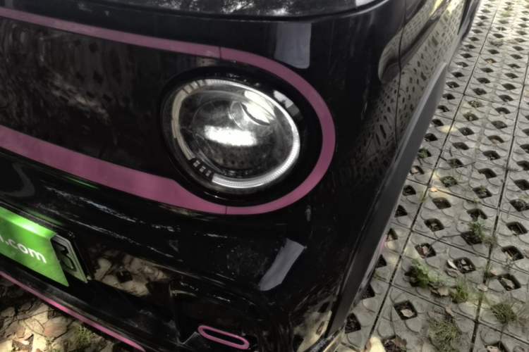 Used Geely Galaxy Panda 2025 210km Panda Kart Left Front Headlight