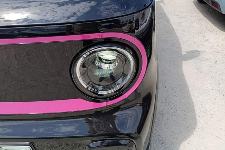 Used Geely Galaxy Panda 2025 210km Panda Kart Left Front Headlight