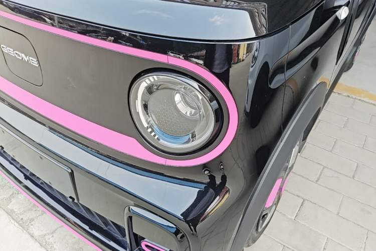 Used Geely Galaxy Panda 2025 210km Panda Kart Left Front Headlight