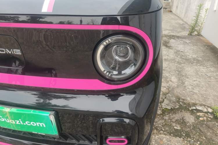 Used Geely Galaxy Panda 2025 210km Panda Kart Left Front Headlight