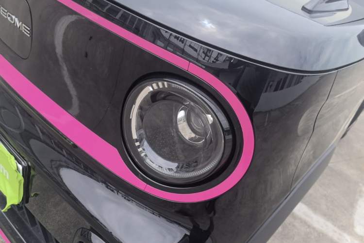 Used Geely Galaxy Panda 2025 210km Panda Kart Left Front Headlight