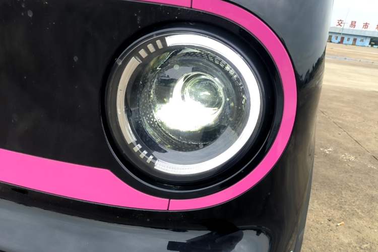 Used Geely Galaxy Panda 2025 210km Panda Kart Left Front Headlight