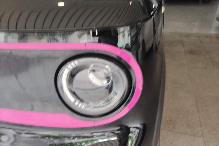 Used Geely Galaxy Panda 2025 210km Panda Kart Left Front Headlight