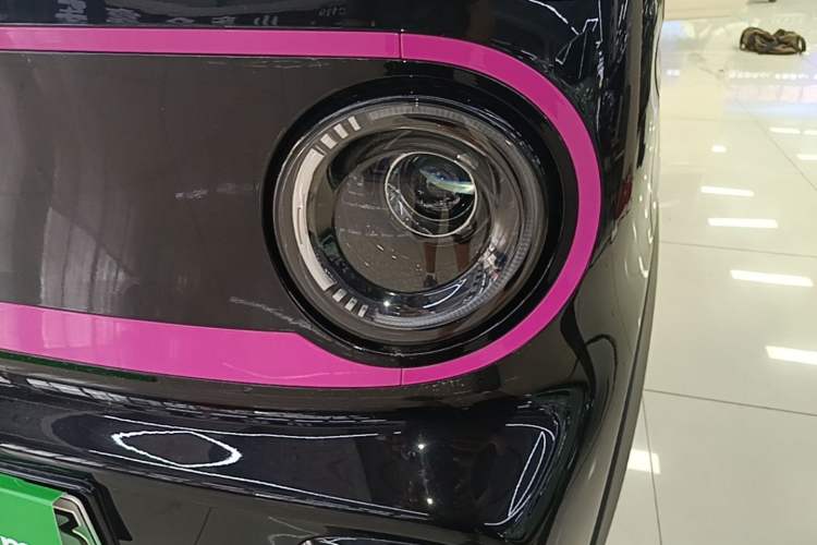 Used Geely Galaxy Panda 2025 210km Panda Kart Left Front Headlight