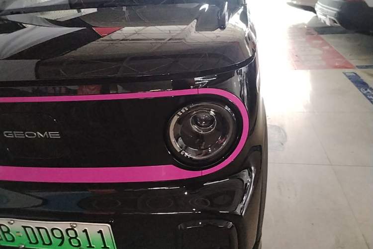 Used Geely Galaxy Panda 2025 210km Panda Rider Left Front Headlight