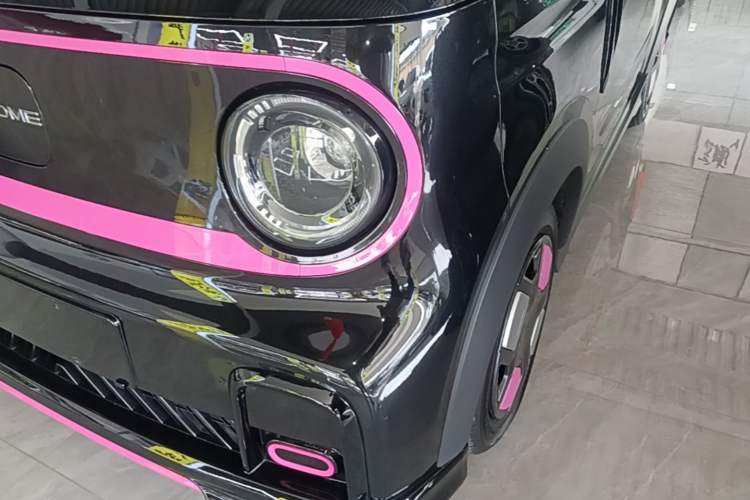Used Geely Galaxy Panda 2025 210km Panda Kart Left Front Headlight