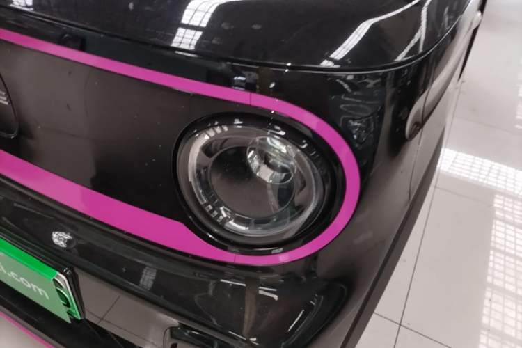 Used Geely Galaxy Panda 2025 210km Panda Kart Left Front Headlight