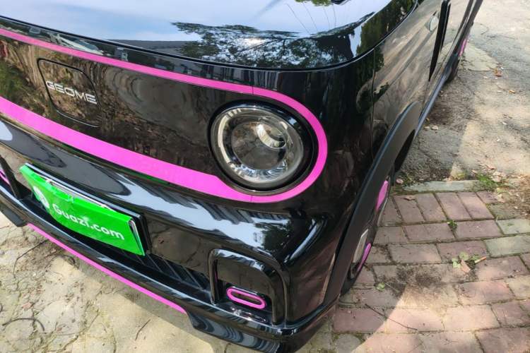 Used Geely Galaxy Panda 2025 210km Panda Kart Left Front Headlight