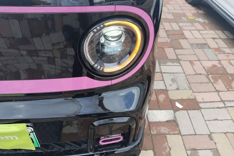 Used Geely Galaxy Panda 2025 210km Panda Kart Left Front Headlight