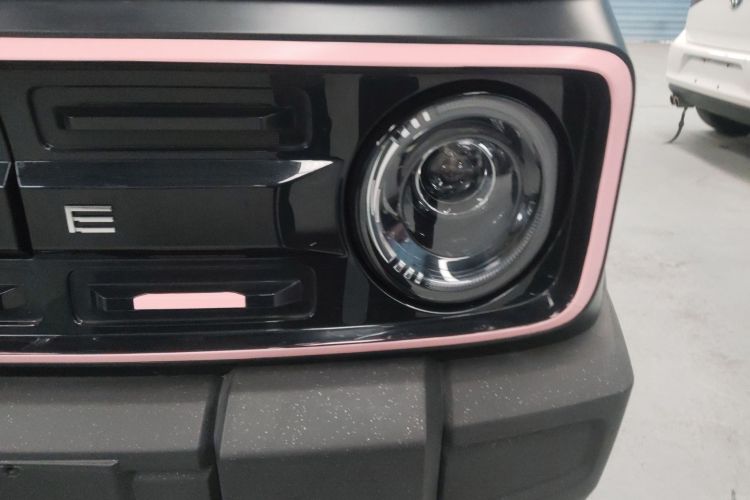 Used Geely Galaxy Panda 2025 210km Panda Rider Left Front Headlight