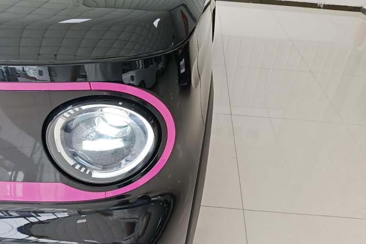 Used Geely Galaxy Panda 2025 210km Panda Kart Left Front Headlight