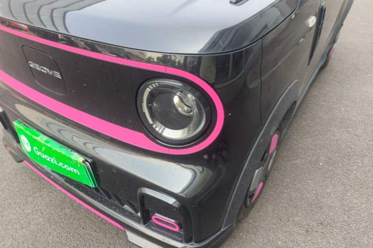 Used Geely Galaxy Panda 2025 210km Panda Kart Left Front Headlight