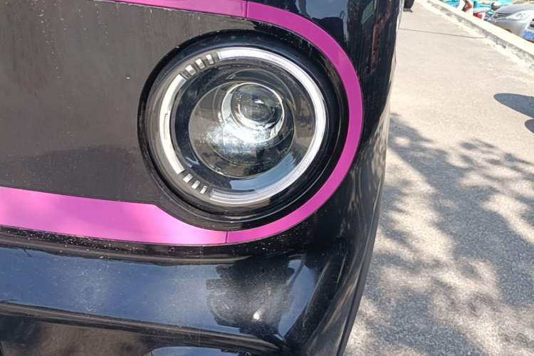 Used Geely Galaxy Panda 2025 210km Panda Kart Left Front Headlight