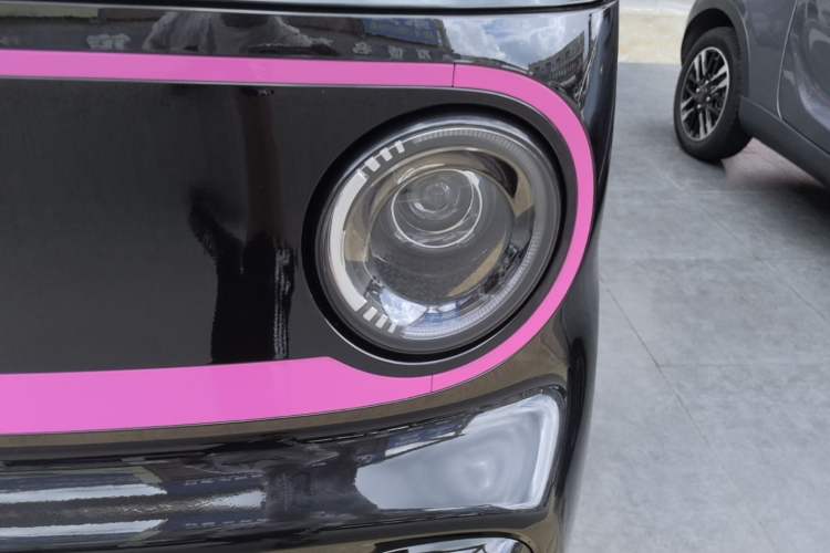 Used Geely Galaxy Panda 2025 210km Panda Kart Left Front Headlight