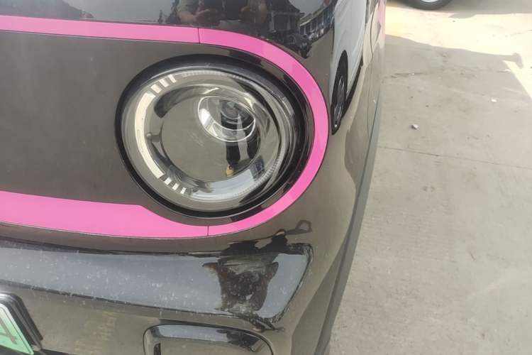 Used Geely Galaxy Panda 2025 210km Panda Kart Left Front Headlight