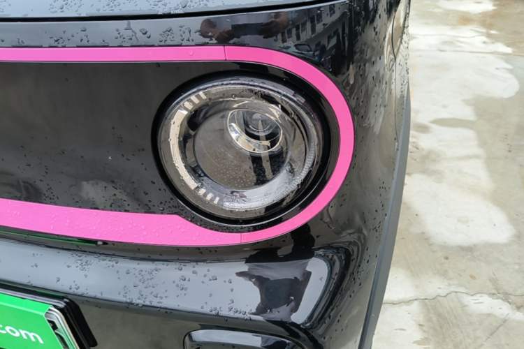 Used Geely Galaxy Panda 2025 210km Panda Kart Left Front Headlight