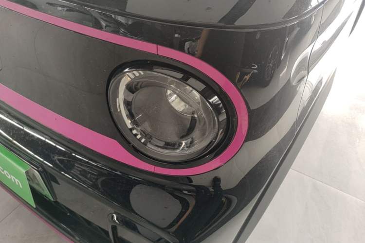 Used Geely Galaxy Panda 2025 210km Panda Kart Left Front Headlight