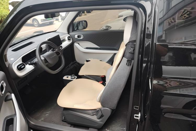 Used Geely Galaxy Panda 2025 210km Panda Kart Left Front Seat
