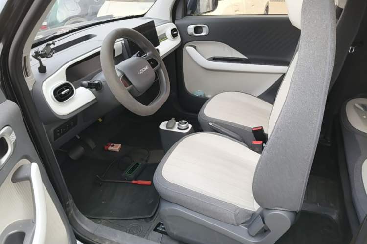 Used Geely Galaxy Panda 2025 210km Panda Kart Left Front Seat