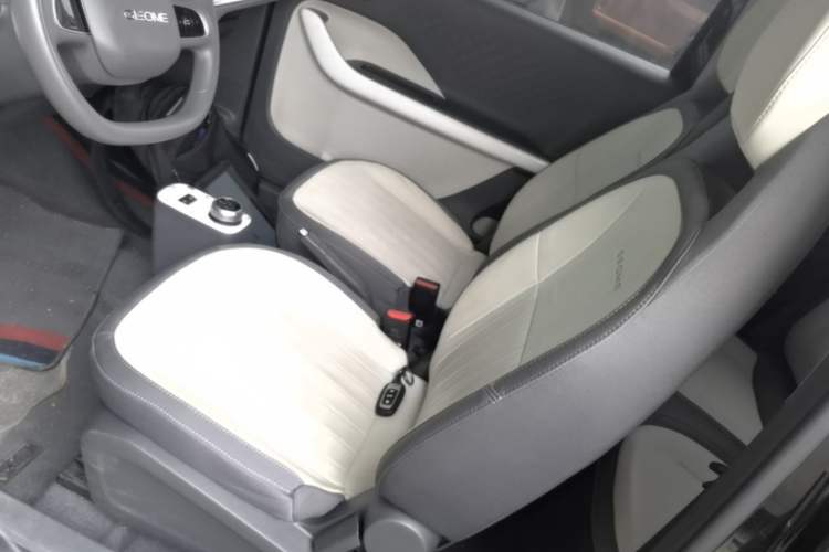 Used Geely Galaxy Panda 2025 210km Panda Kart Left Front Seat