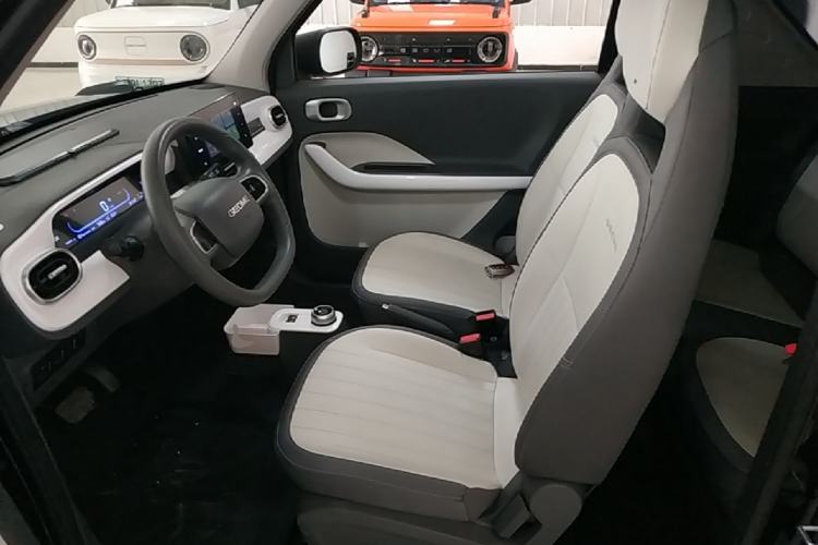 Used Geely Galaxy Panda 2025 210km Panda Kart Left Front Seat