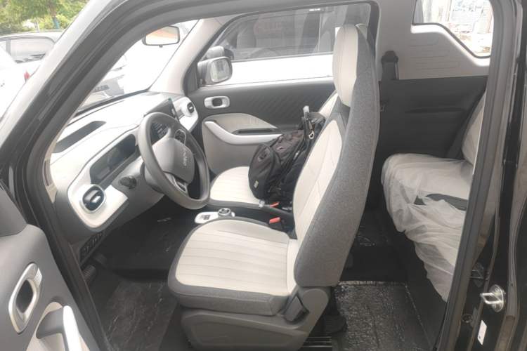 Used Geely Galaxy Panda 2025 210km Panda Kart Left Front Seat