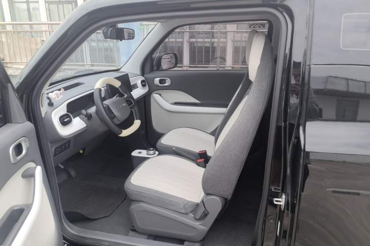 Used Geely Galaxy Panda 2025 210km Panda Kart Left Front Seat