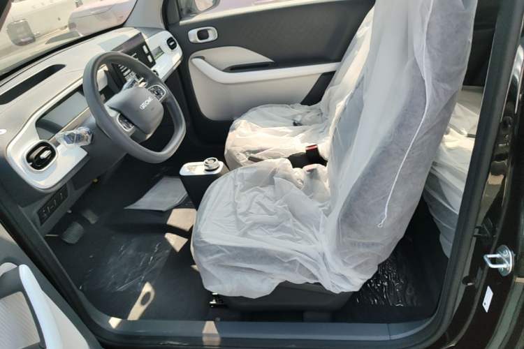 Used Geely Galaxy Panda 2025 210km Panda Kart Left Front Seat