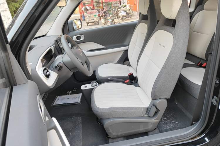 Used Geely Galaxy Panda 2025 210km Panda Kart Left Front Seat