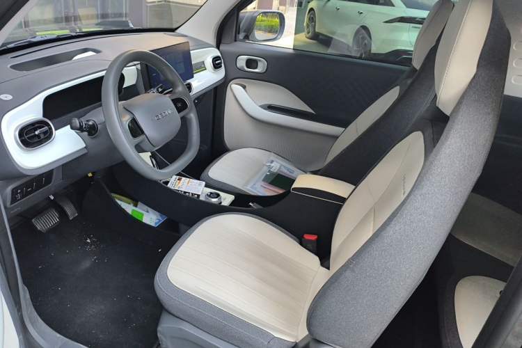 Used Geely Galaxy Panda 2025 210km Panda Kart Left Front Seat