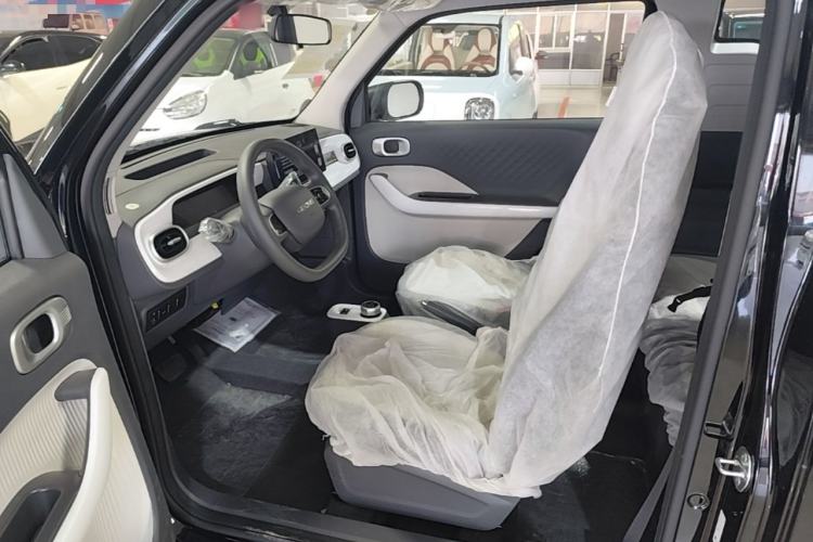 Used Geely Galaxy Panda 2025 210km Panda Kart Left Front Seat