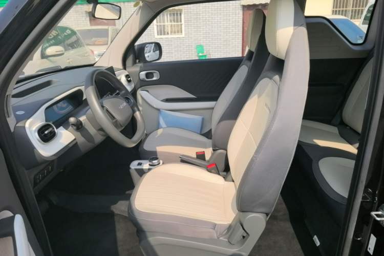 Used Geely Galaxy Panda 2025 210km Panda Kart Left Front Seat