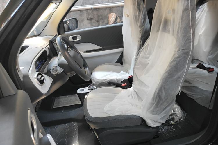 Used Geely Galaxy Panda 2025 210km Panda Kart Left Front Seat