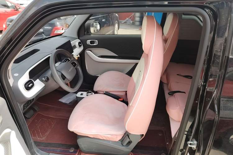 Used Geely Galaxy Panda 2025 210km Panda Kart Left Front Seat