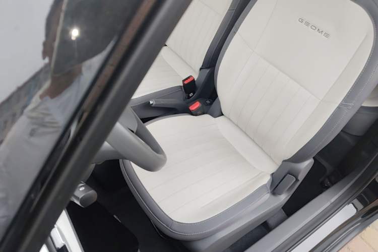 Used Geely Galaxy Panda 2025 210km Panda Kart Left Front Seat
