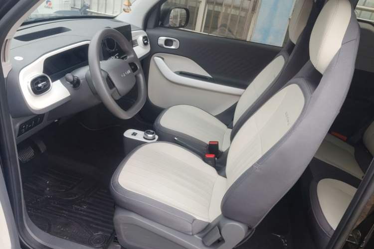 Used Geely Galaxy Panda 2025 210km Panda Kart Left Front Seat
